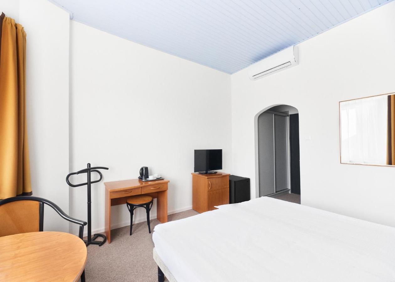 Lorelei Pension Adults Only Gyenesdiás Εξωτερικό φωτογραφία