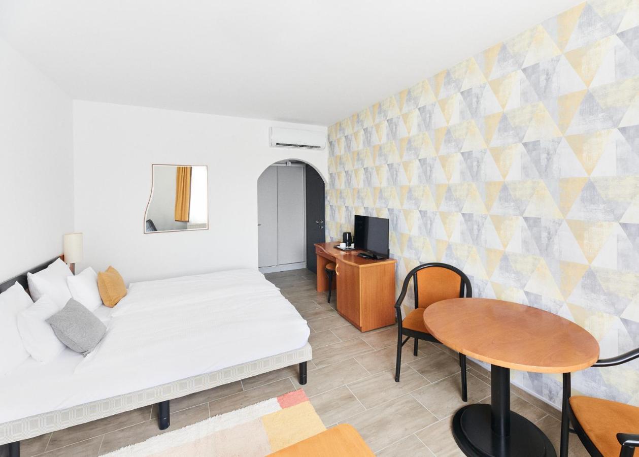 Lorelei Pension Adults Only Gyenesdiás Εξωτερικό φωτογραφία