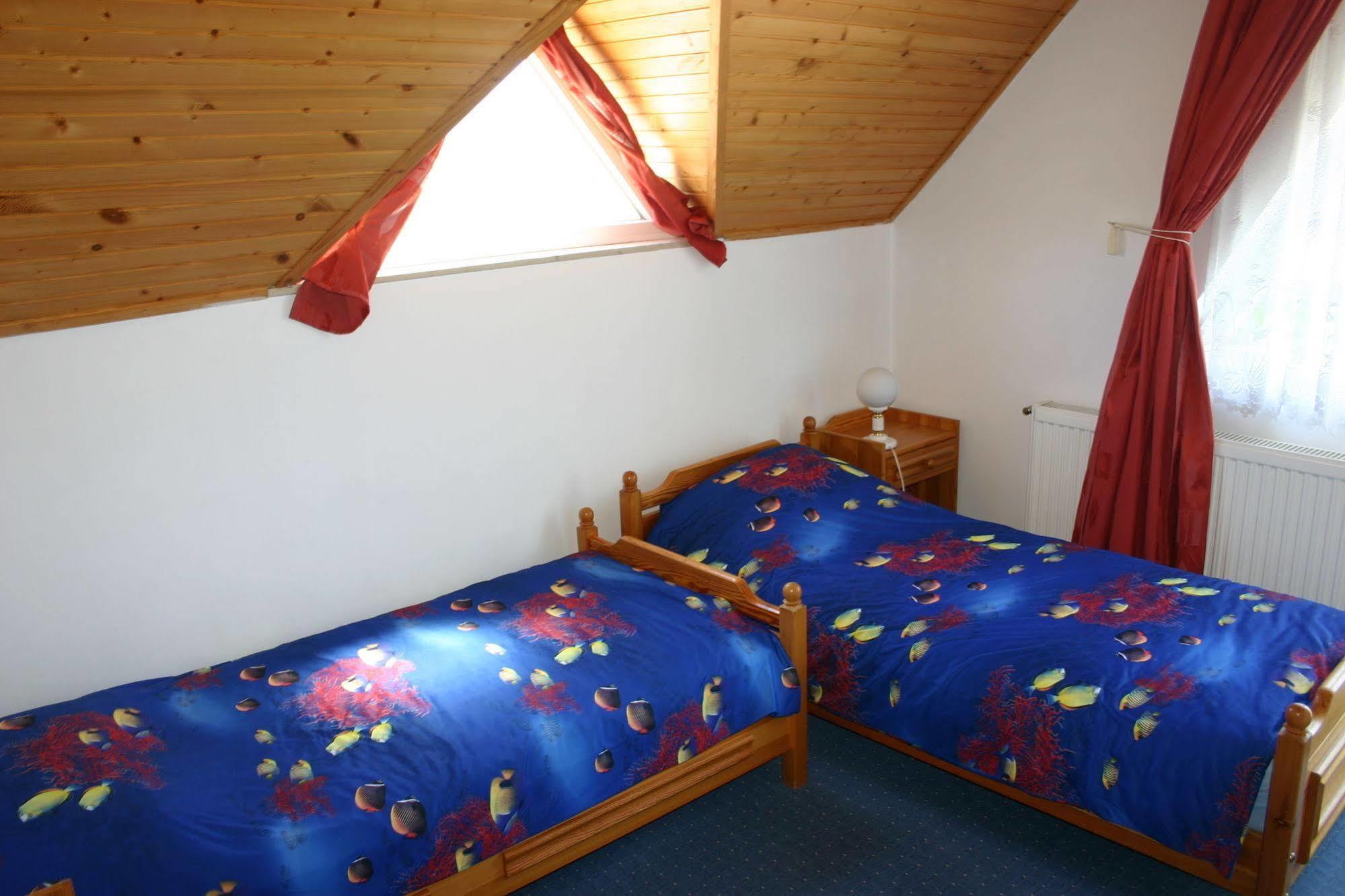 Lorelei Pension Adults Only Gyenesdiás Εξωτερικό φωτογραφία