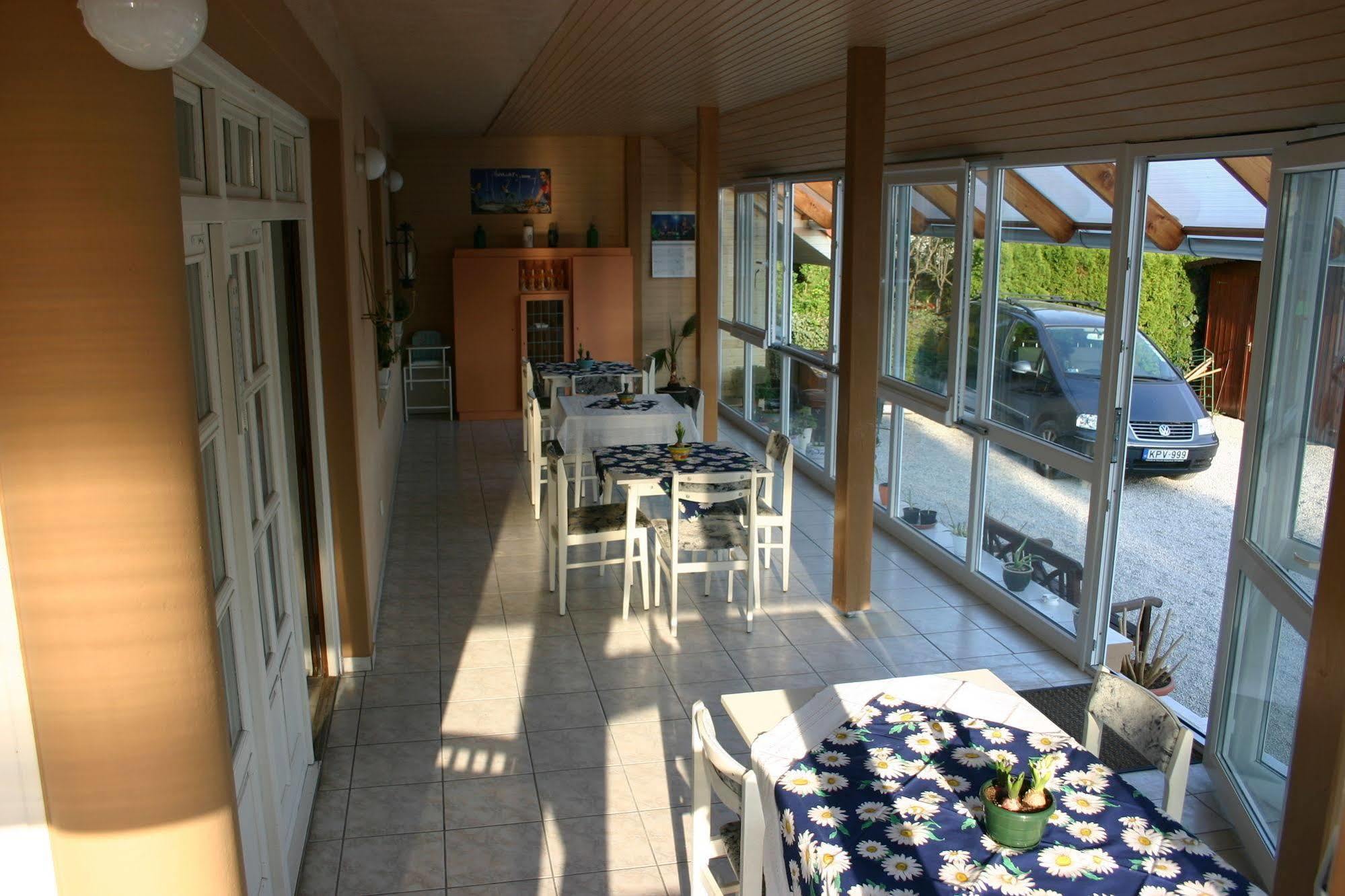 Lorelei Pension Adults Only Gyenesdiás Εξωτερικό φωτογραφία